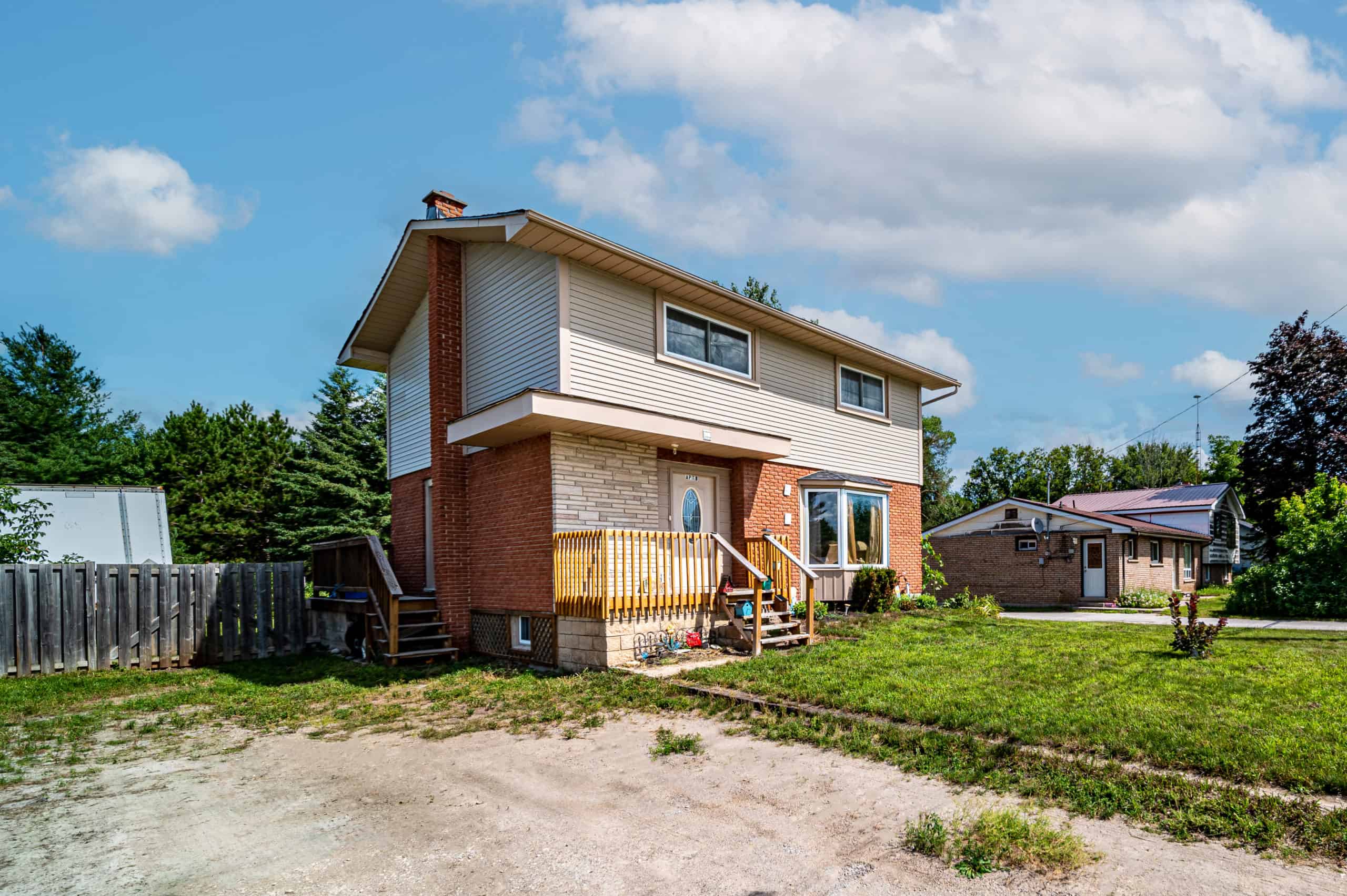 LEGAL DUPLEX FOUND IN ESSA TOWNSHIP! Peggy Hill Team REMAX Hallmark