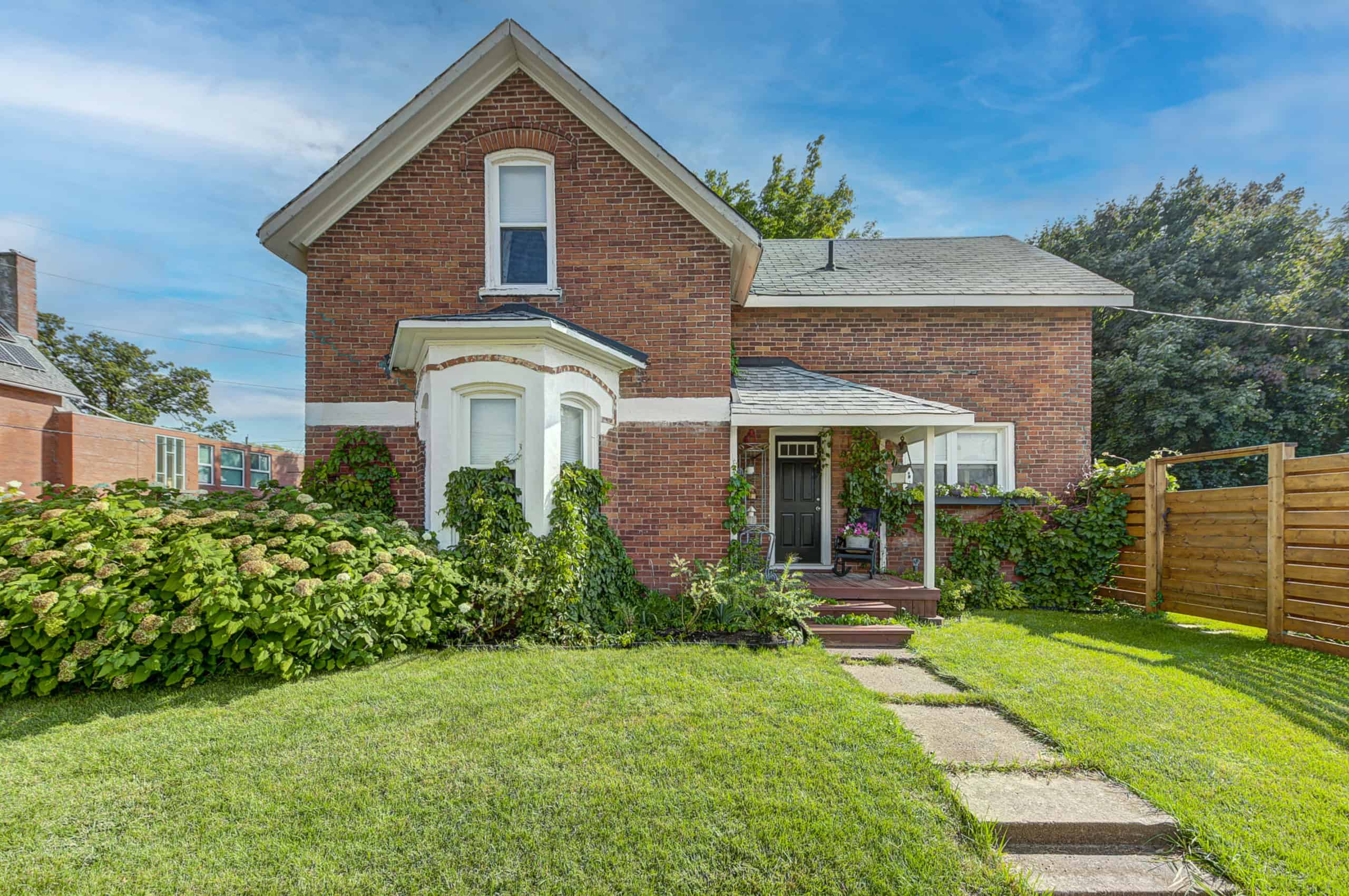 CHARMING CENTURY HOME FOUND IN ELMVALE! Peggy Hill Team REMAX