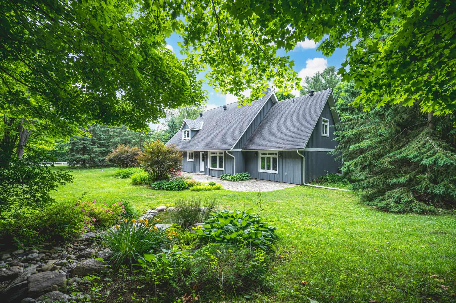 For Sale 1304 Bass Lake Side Road W, OroMedonte, ON (S9031413