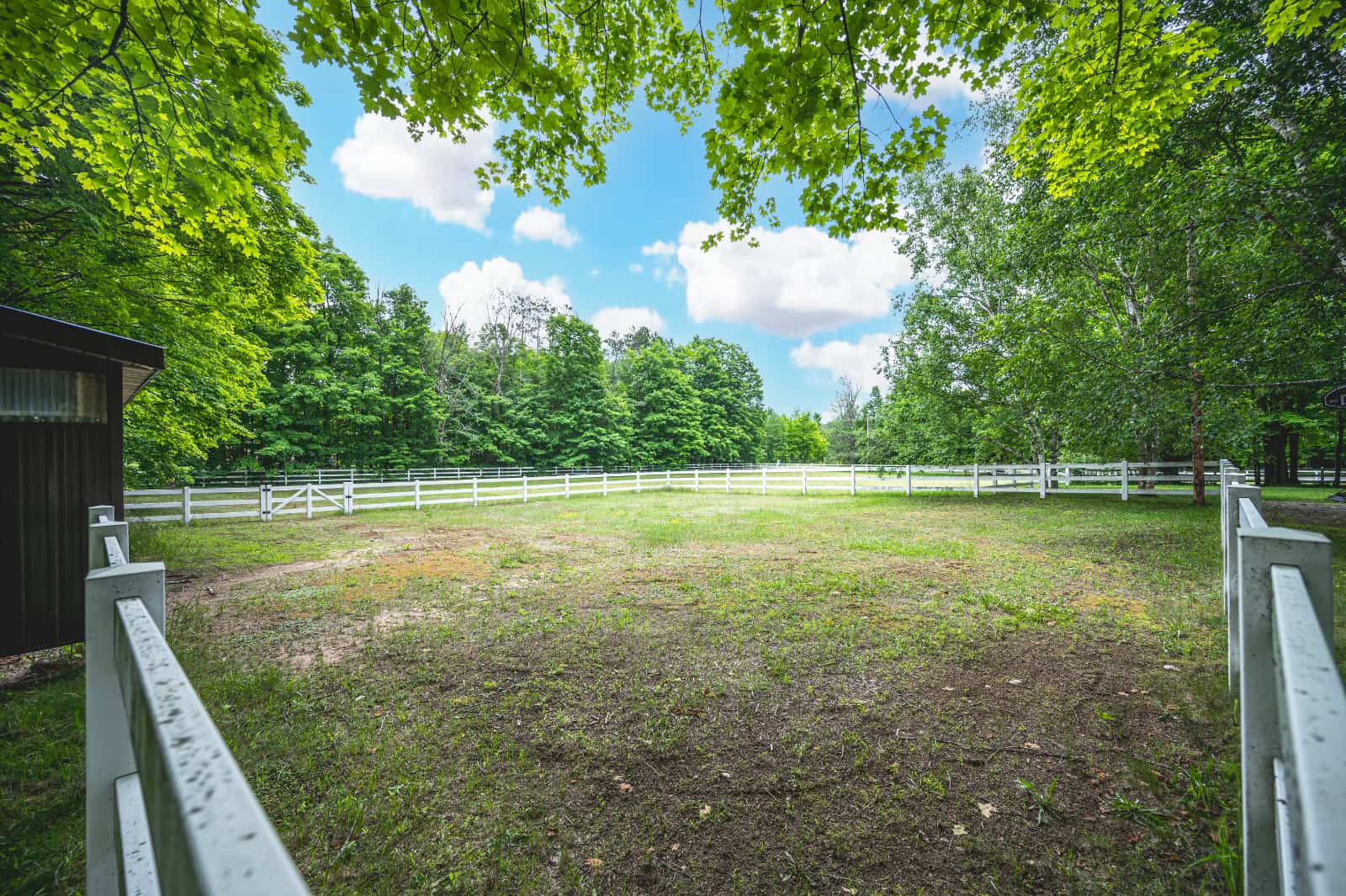 For Sale 1304 Bass Lake Side Road W, OroMedonte, ON (S9031413