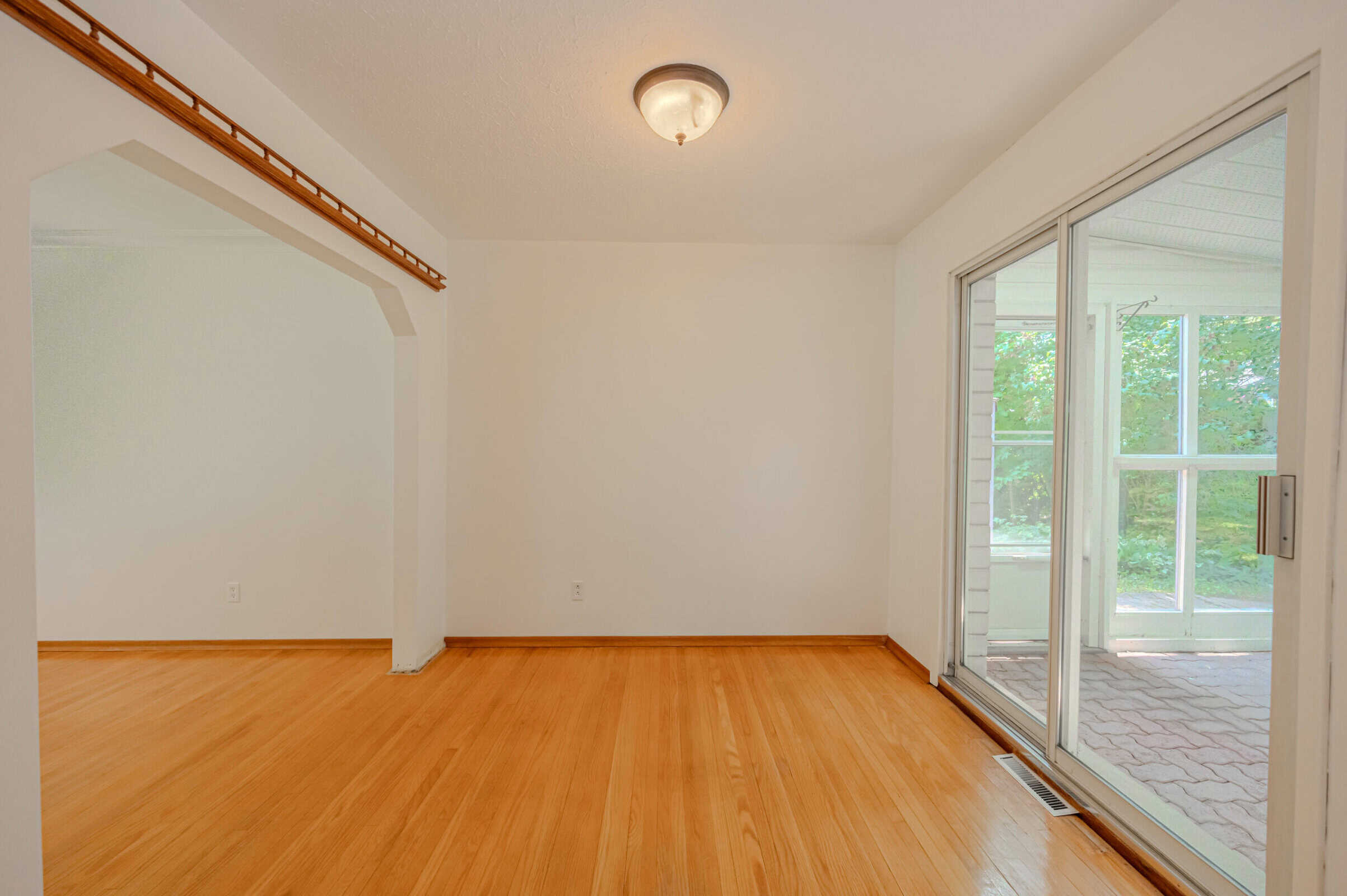 For Sale 367 Highland Avenue, Orillia, ON ( S8461682) Peggy Hill Team REMAX Hallmark Realty