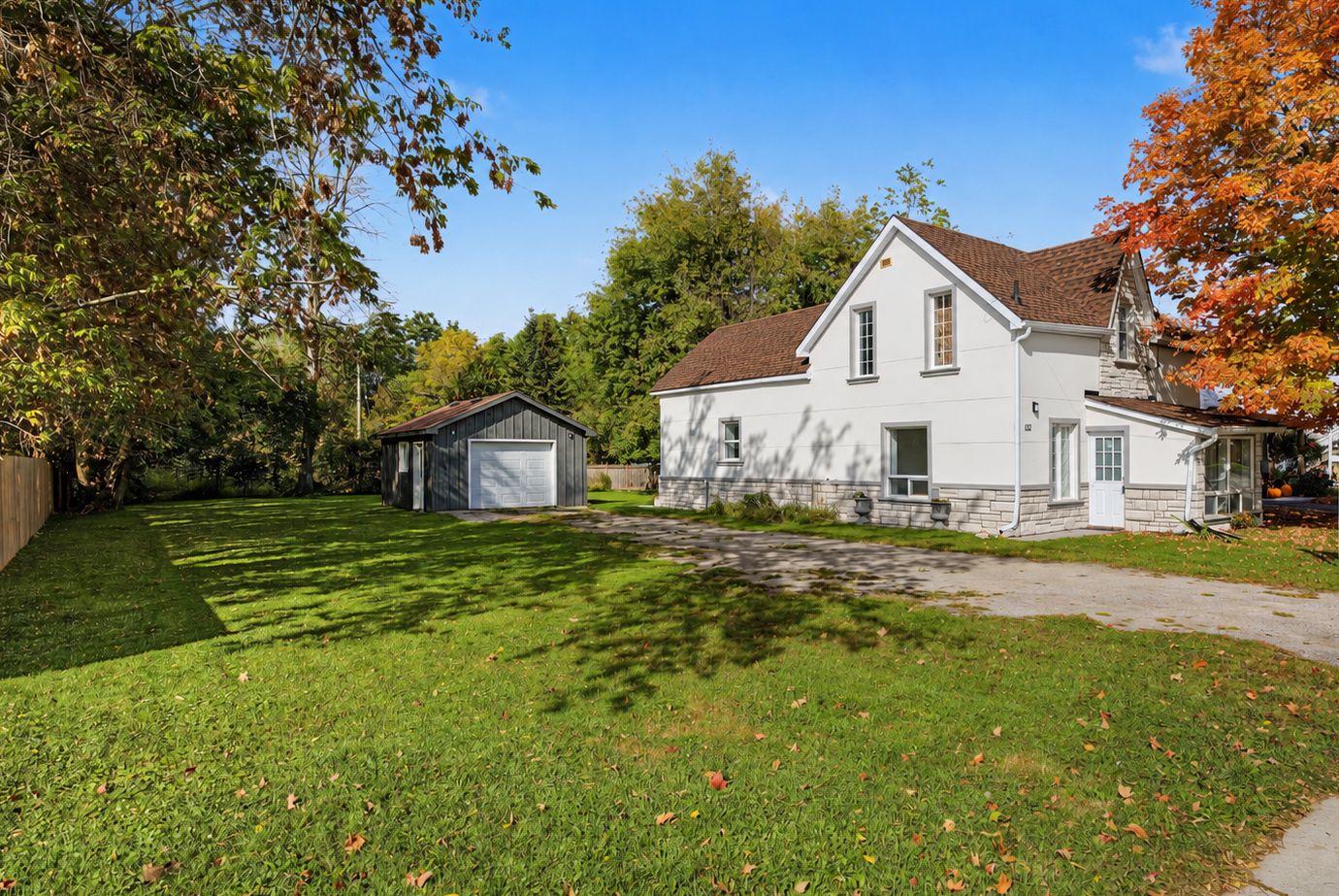 132 Queen Street West, Elmvale, ON