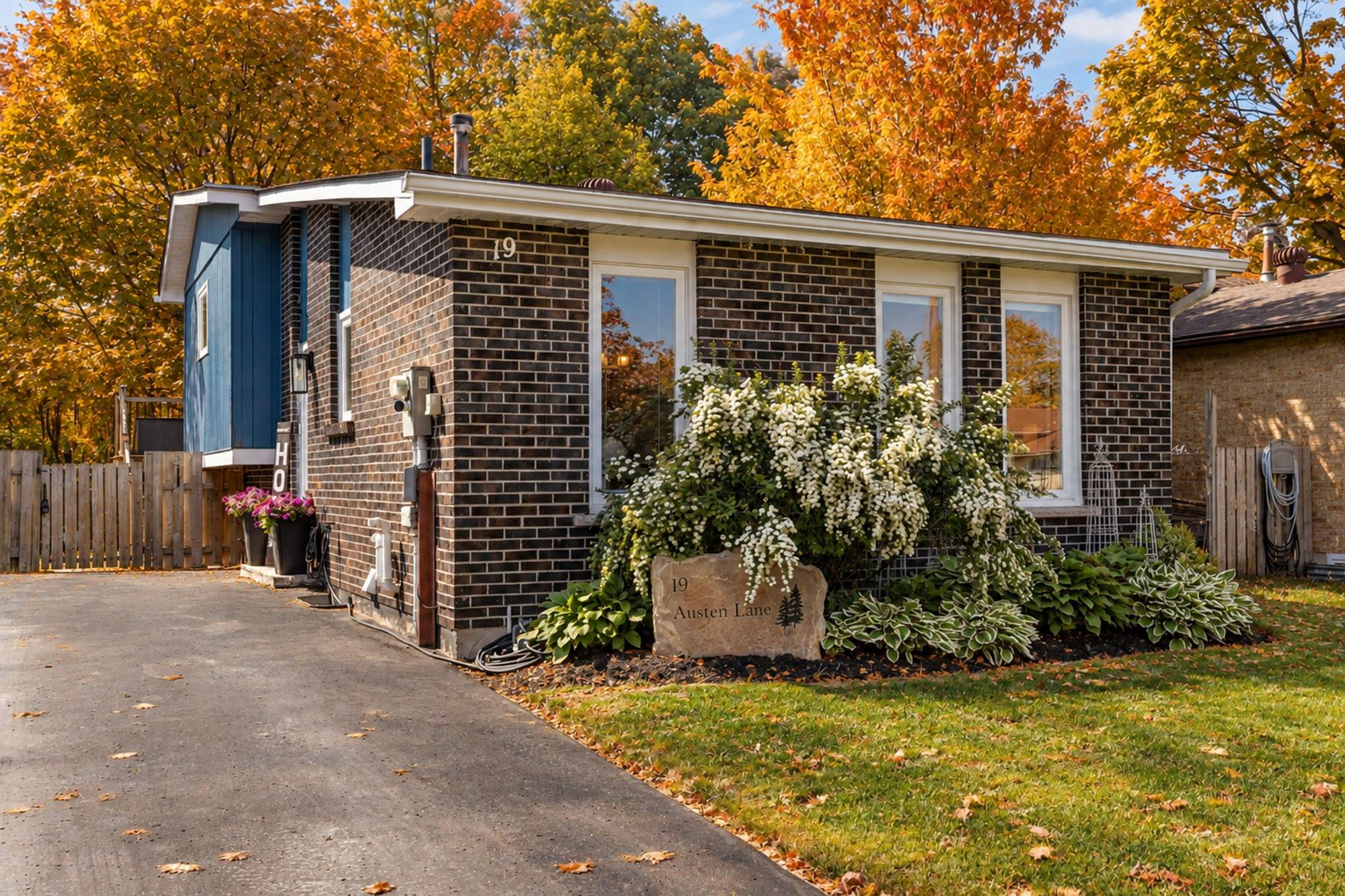 19 Austen Lane, Barrie, ON