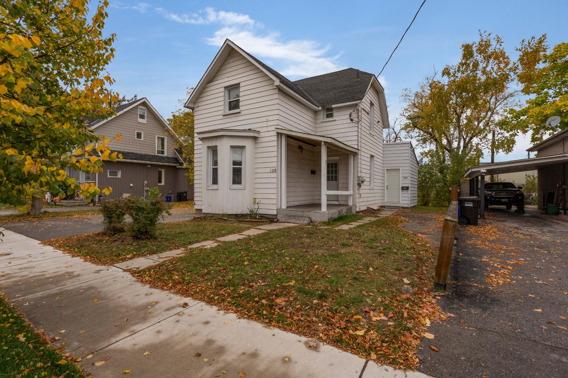 108 John Street, Barrie, ON