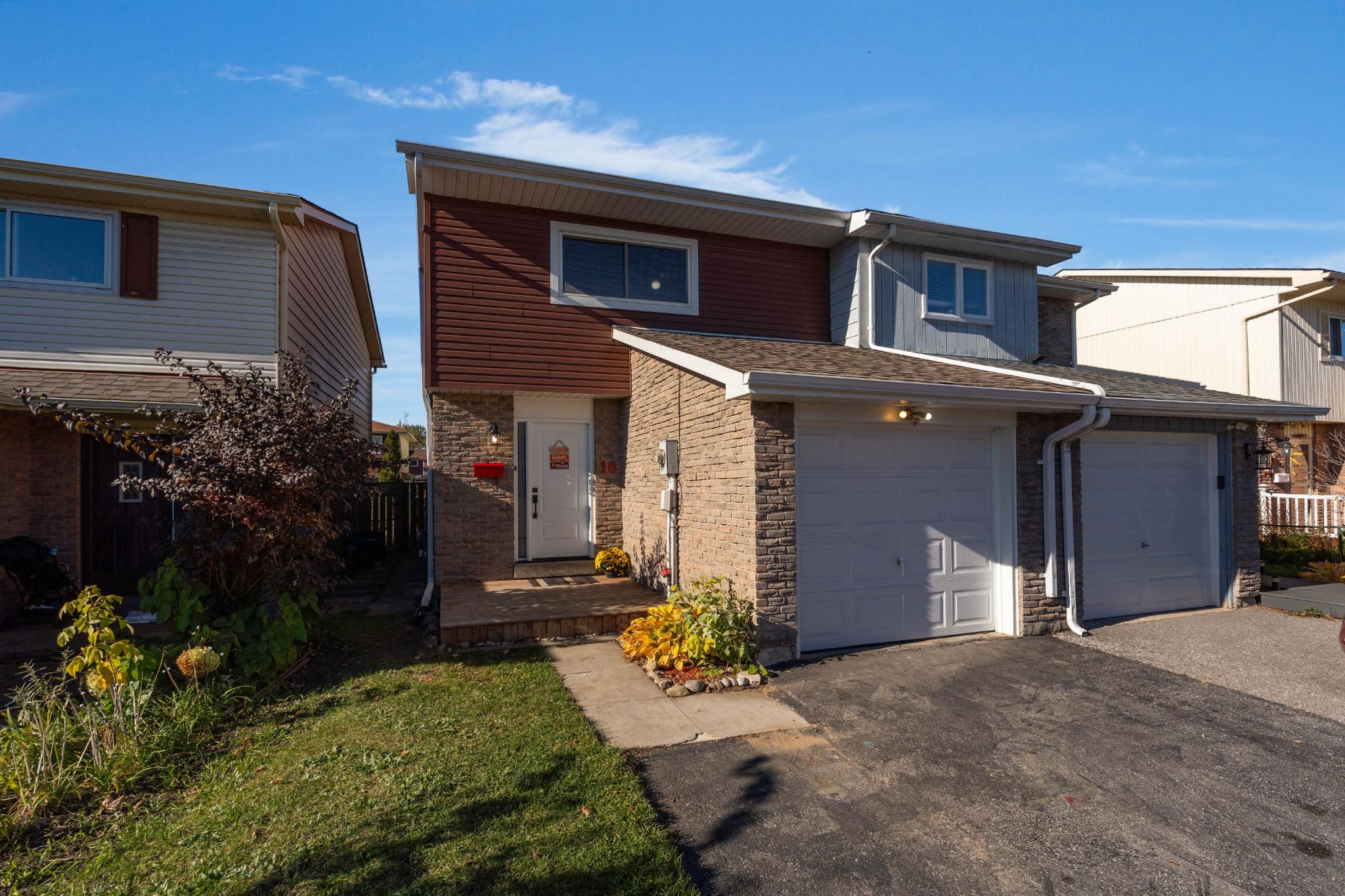 16 Christie Crescent, Barrie, ON