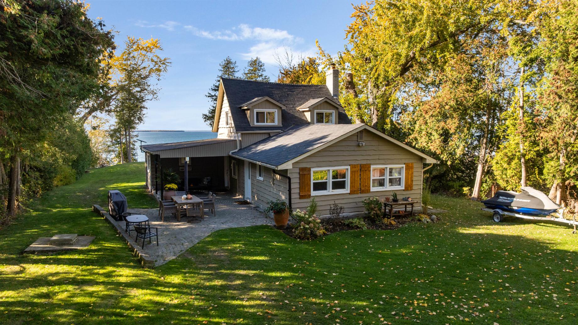 24740 Thorah Park Boulevard, Brock, ON