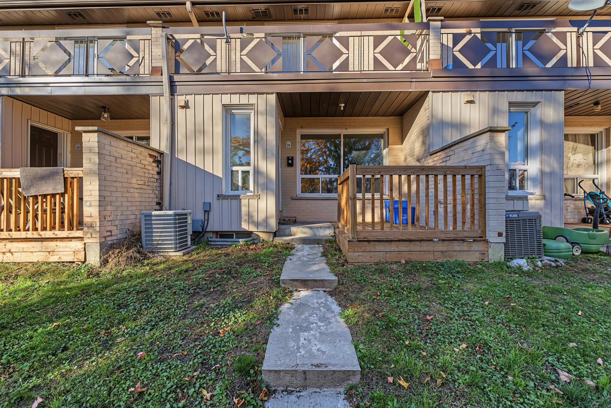 275 Blake Street #26, Barrie, ON