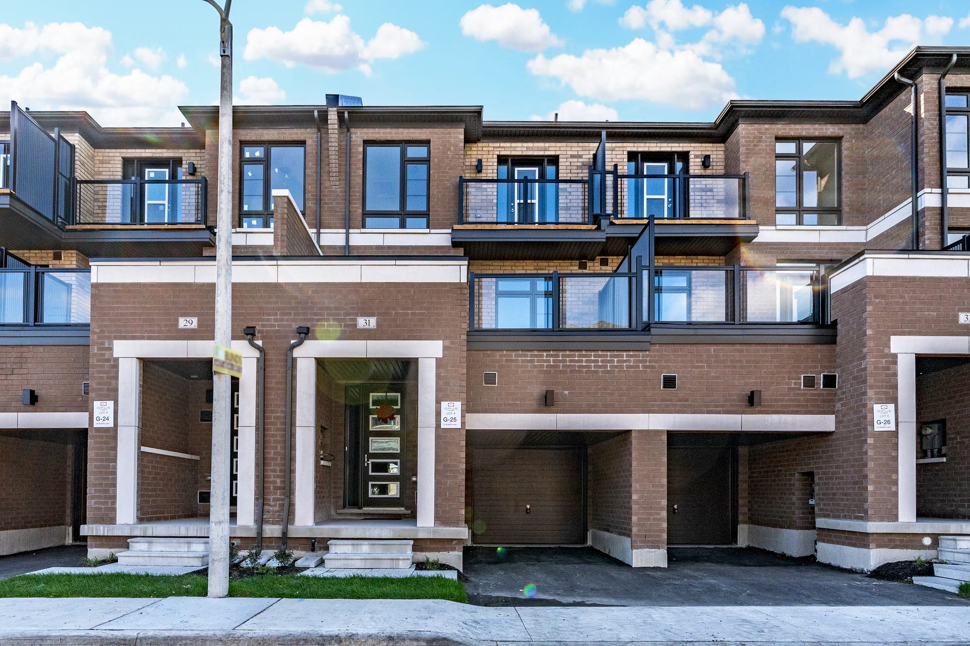 31 Bluebird Lane, Barrie, ON