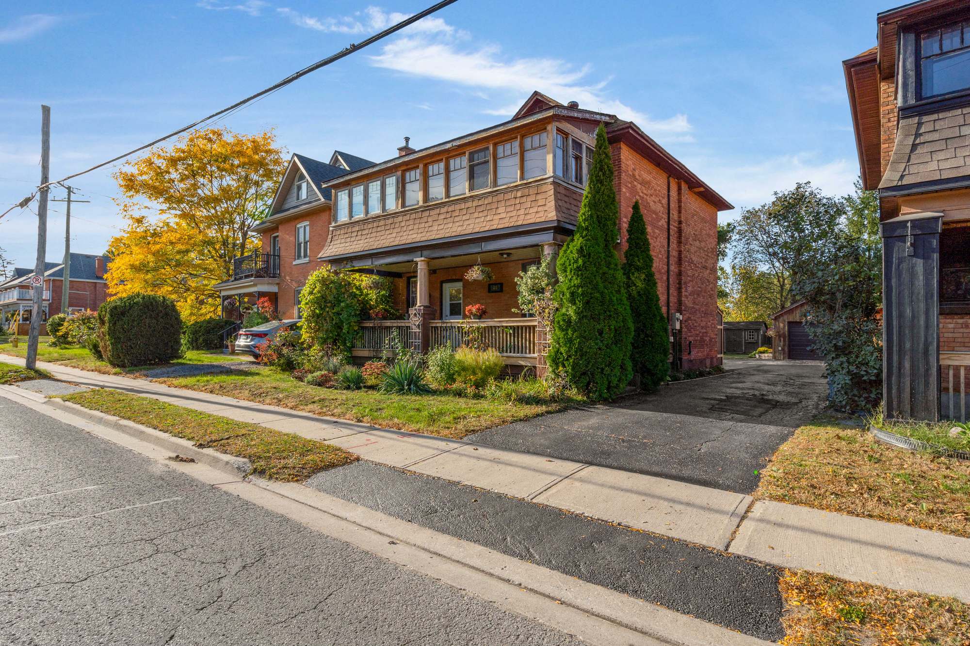 48 Brock Street, Barrie, ON