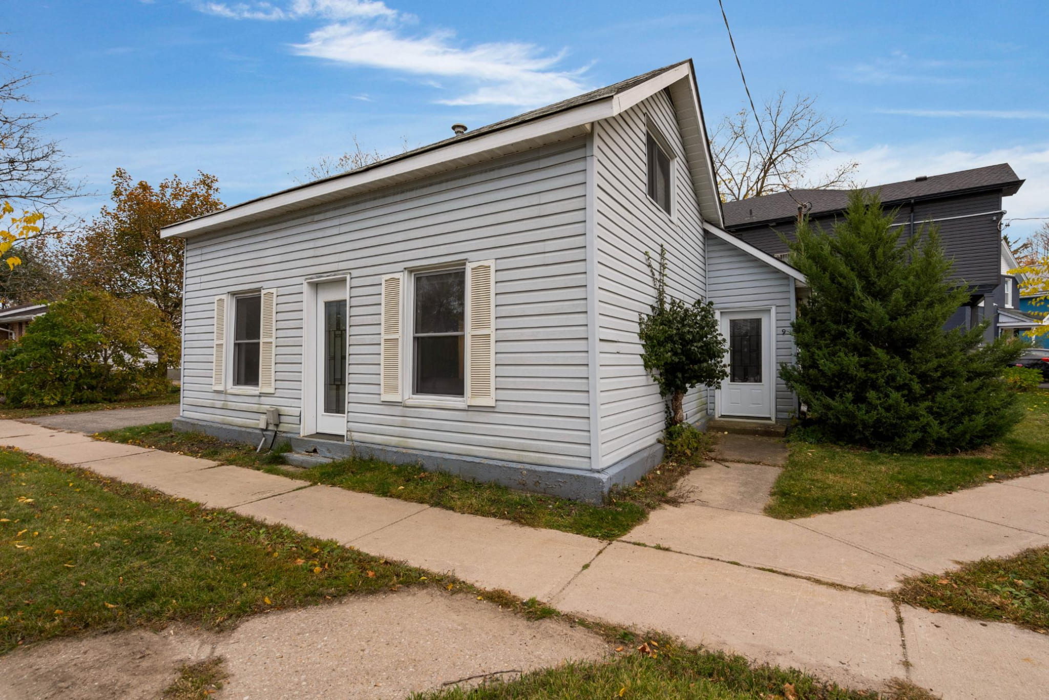 9 Caroline Street, Barrie, ON